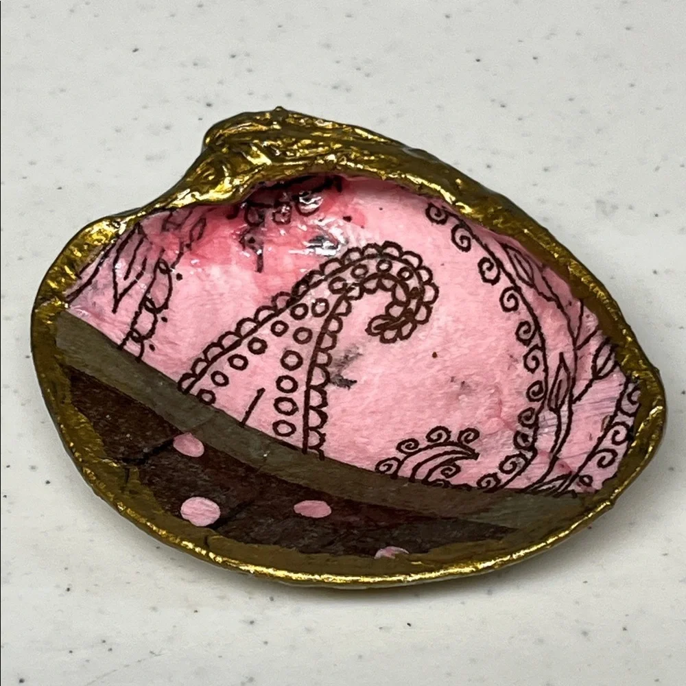 Pink and Gold Decorative Trinket Shell Dish